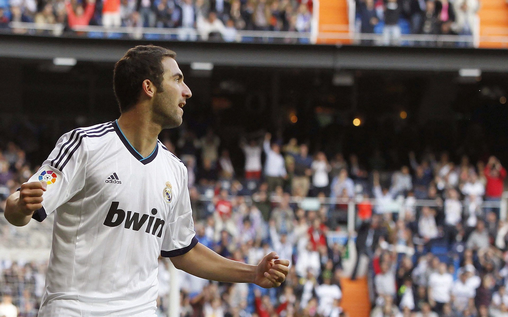 绿茵场上的篮球智慧，当德甲争冠战遇上雄鹿式节奏掌控