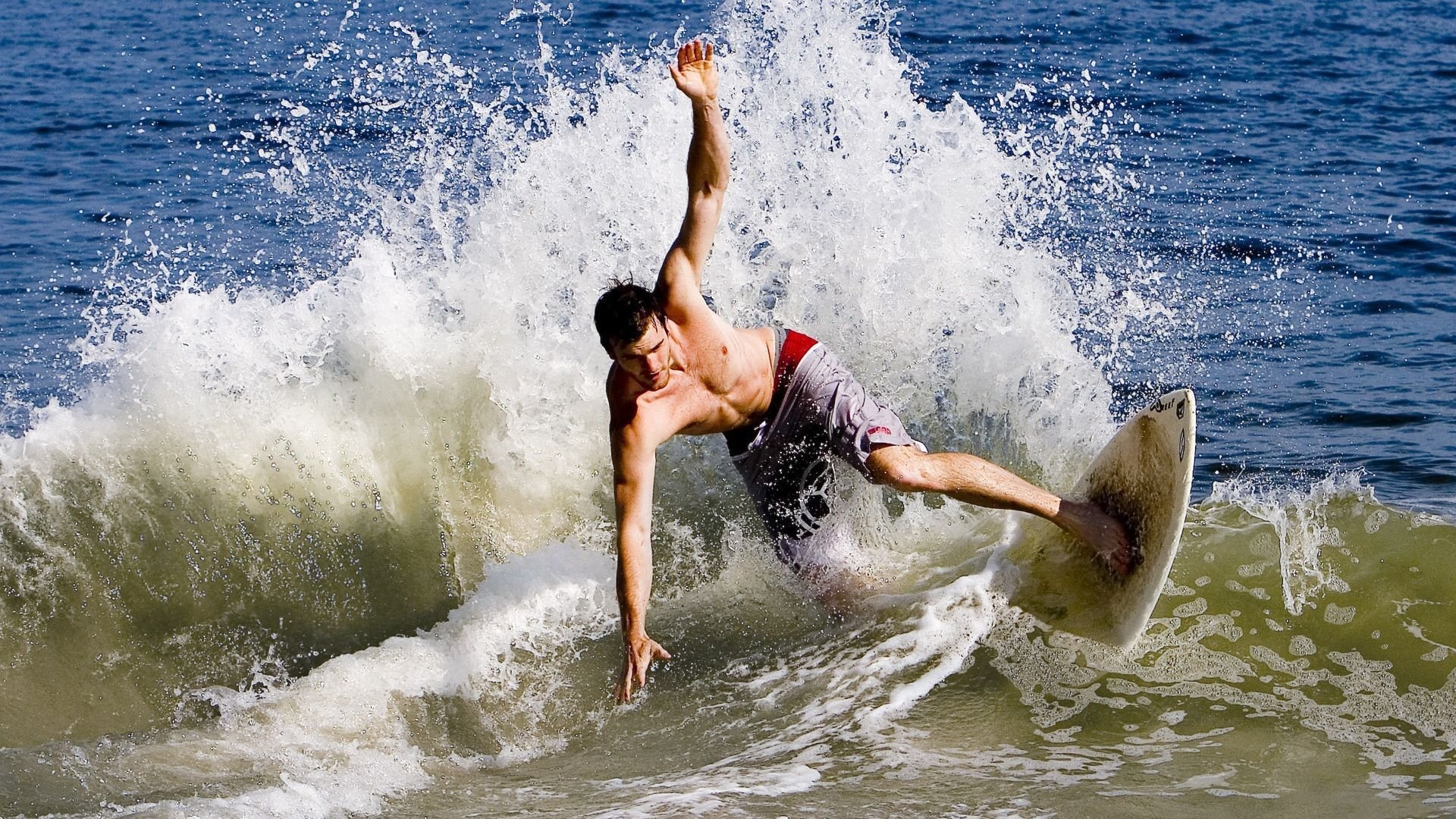 马琳点燃赛场，韩国队轻取印度队，一场技术与激情的完美演绎