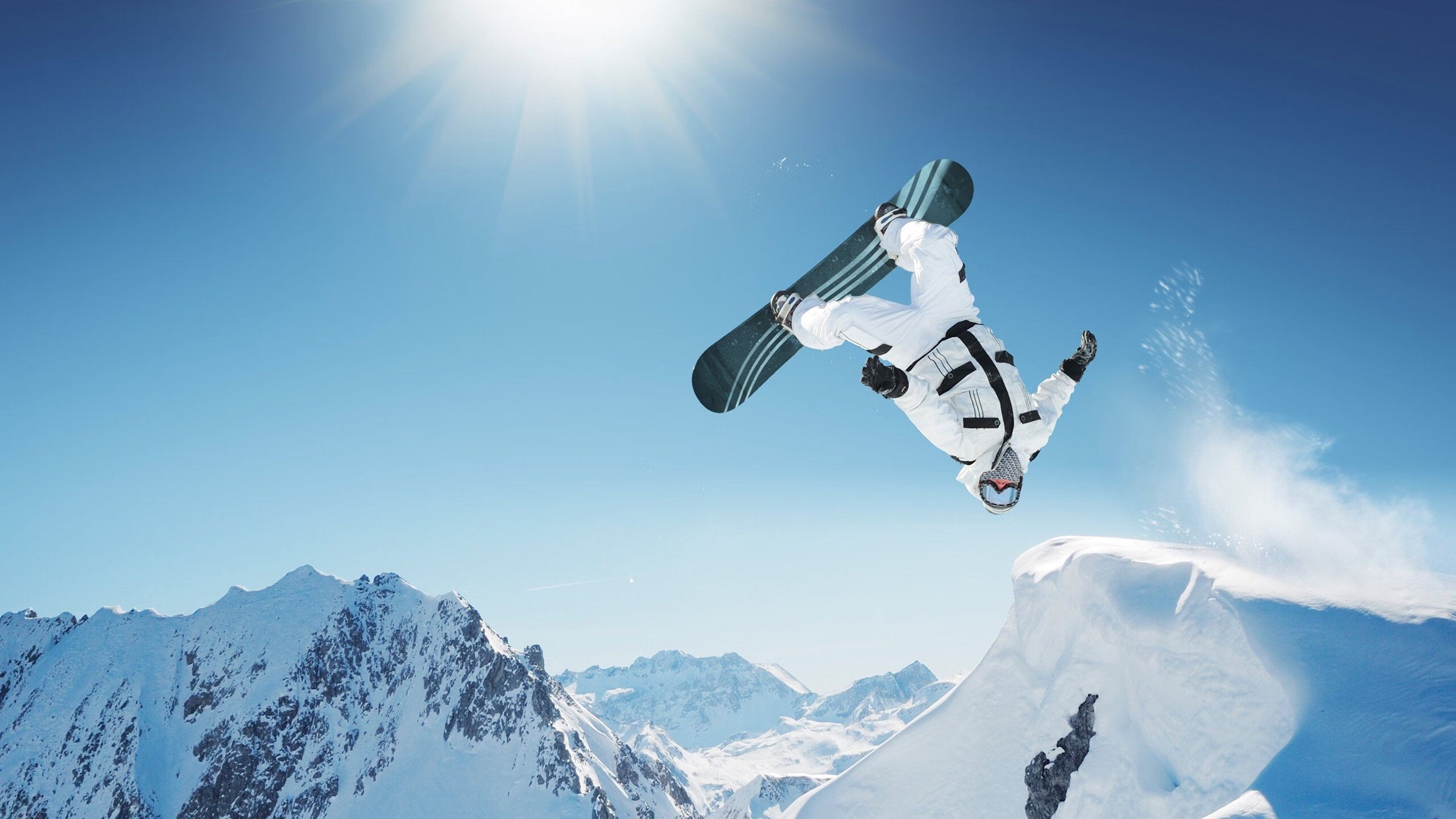 温网完胜法网，鲁德带队取胜背后的战术革命与草地质变